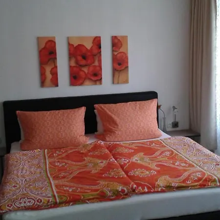Haus Christiane Bed & Breakfast Cochem